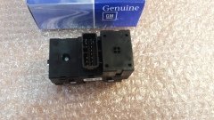 Chevrolet Aveo Cam Düğmesi Sol 2011-2013 GM