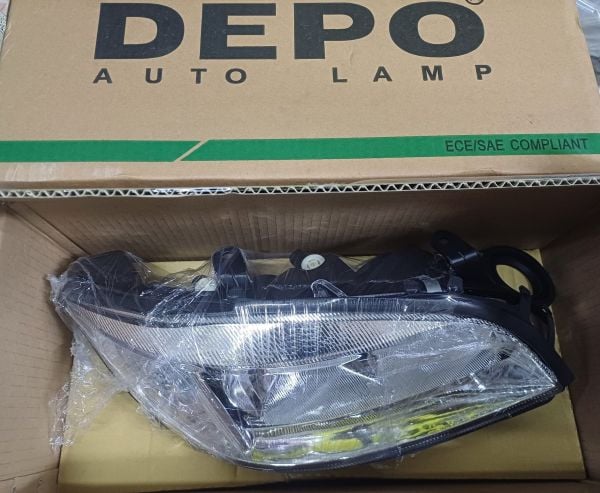 Opel Zafira A Far Sağ Depo