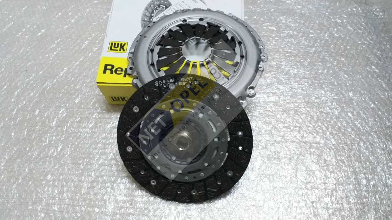 Opel Corsa D Debriyaj Seti ( Baskı Balata ) 1.3 Motorlar 6 İleri Vitesler LUK