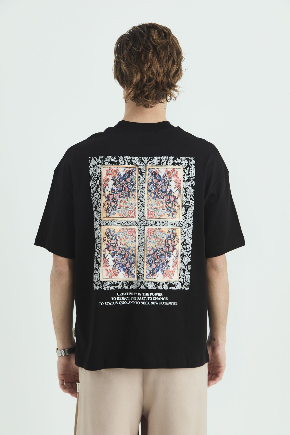 I AM NOT DONE CHANGING Baskılı, Nakışlı %100 Pamuk T-shirt