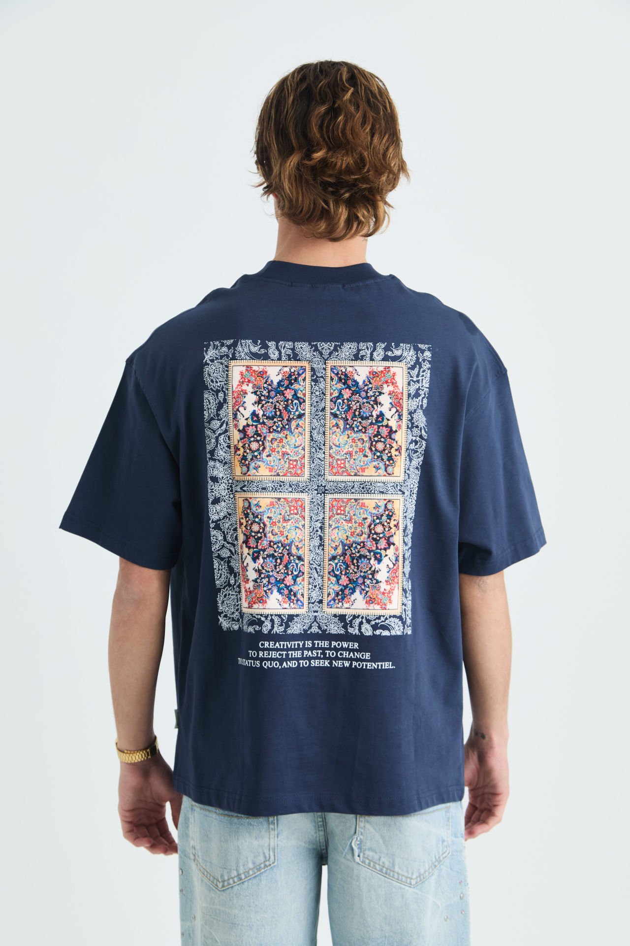 I AM NOT DONE CHANGING Baskılı, Nakışlı %100 Pamuk T-shirt