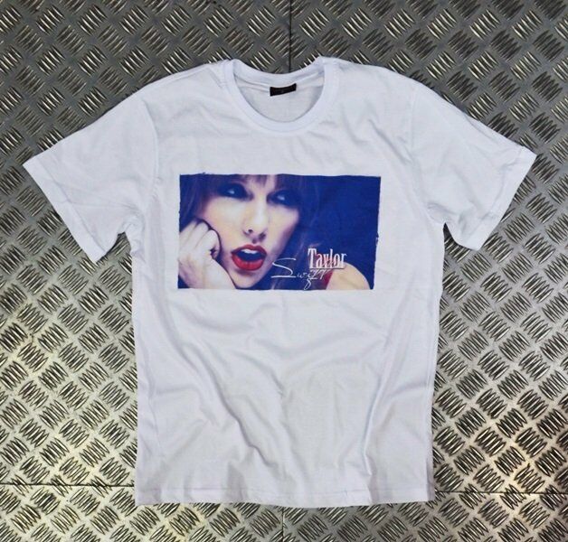 TAYLOR SWIFT Baskılı T-shirt