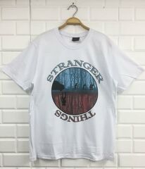 STRANGER THINGS Baskılı T-shirt