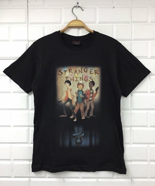 STRANGER THINGS Baskılı T-shirt