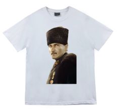 Gazi Mustafa Kemal Atatürk Baskılı T-shirt
