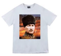 Gazi Mustafa Kemal Atatürk Baskılı T-shirt