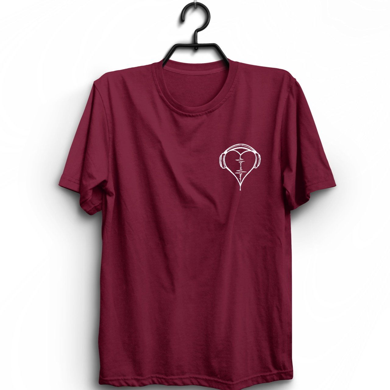 Kulaklık Kalp Ritim  Müzik Baskılı T-shirt