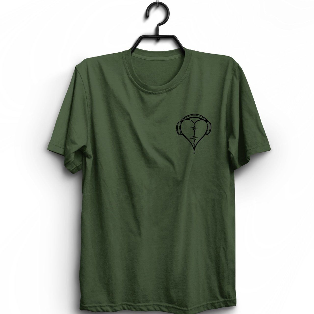 Kulaklık Kalp Ritim  Müzik Baskılı T-shirt