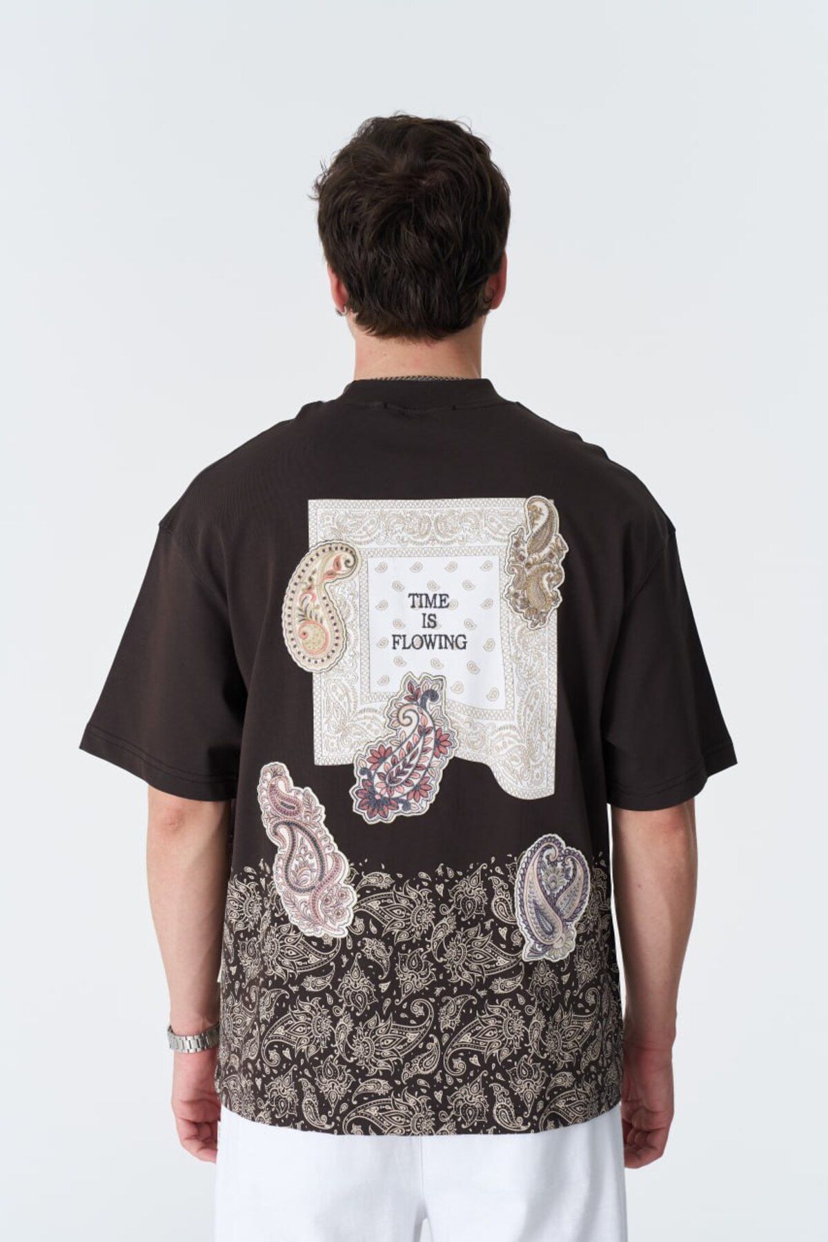 Time Is Flowing Yazılı, Baskılı, Nakışlı %100 Pamuk Oversize Kahverengi T-shirt