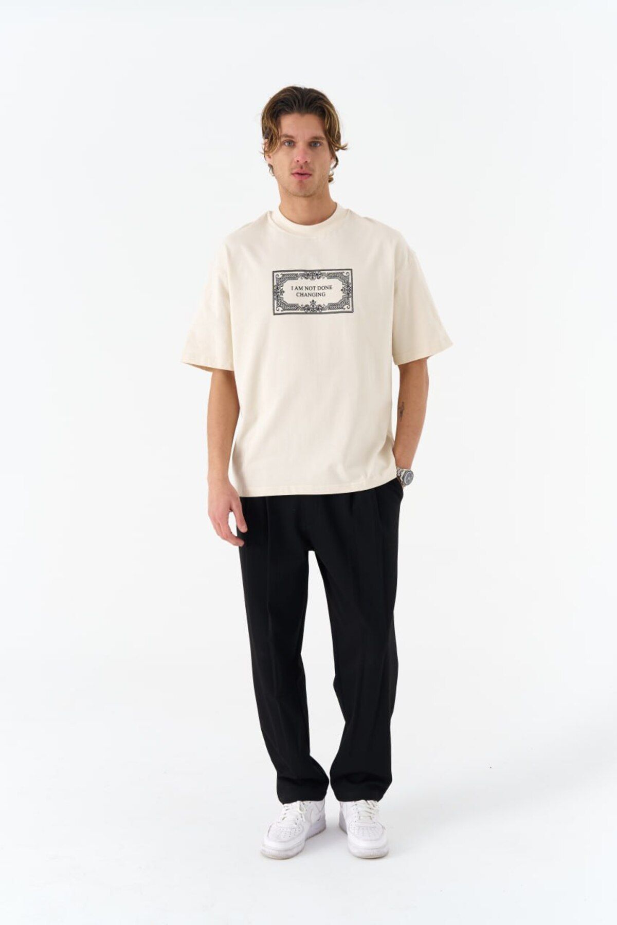 I AM NOT DONE CHANGING Baskılı, Nakışlı %100 Pamuk Ekru T-shirt