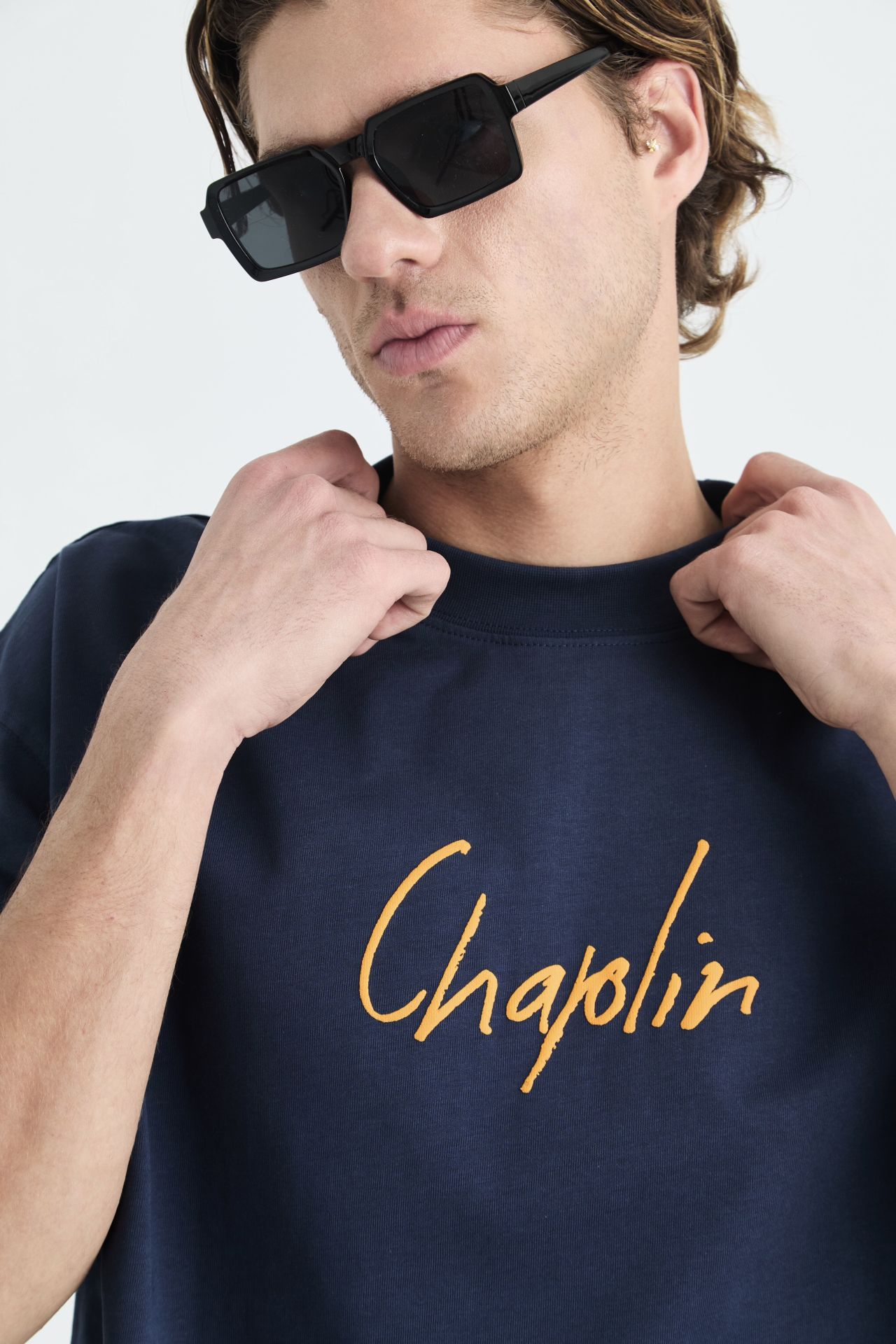 Charlie Chaplin Baskılı Unisex Mavi T-shirt