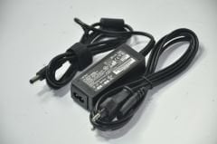 Axima TS 7 Netbook Adaptörü (19V - 1.58A - 30W (5.5 x 2.5mm))