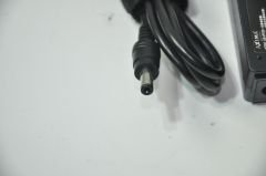 Axima TS 7 Netbook Adaptörü (19V - 1.58A - 30W (5.5 x 2.5mm))