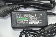 Axima SN 3 Netbook Adaptörü (10.5V - 1.9A - 20W (6.5 With Pin))