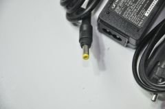 Axima AS 2 Netbook Adaptörü (12V - 3A - 36W (4.75 x 1.75mm))