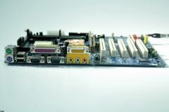 GIGABYTE 478 PIN GA-8ID533 SDRAM ANAKART