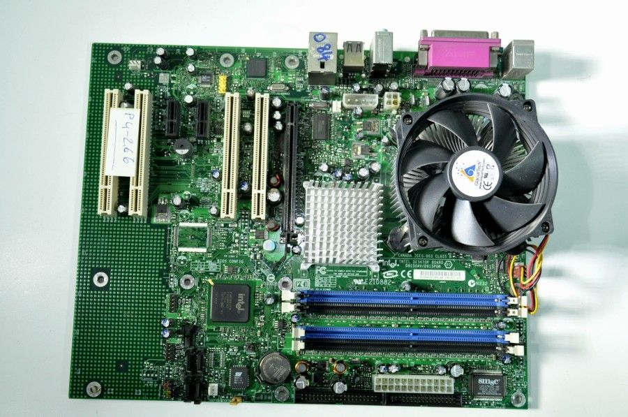 INTEL 775 PIN D915GAV/D915PGN DDR1 SATA ANAKART