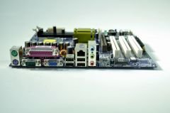 FOXCONN 775 PIN 661M05-6LS DDR1 SATA ANAKART