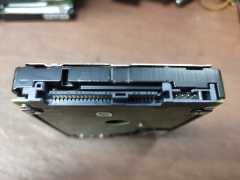 IBM SEAGATE SAS 300GB 42D0638 42D0641 ST9300605SS 2.5'' 10000RPM SCSI HDD