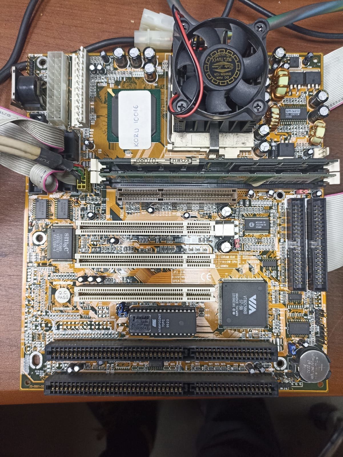 Aska SST-5830 Soket 370  2 isalı Anakart