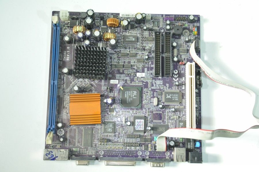 ECS TM58U DDR1 ANAKART