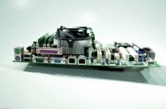 ASUS 775 PIN P5CR-L Intel E7221 DDR2 SATA ANAKART