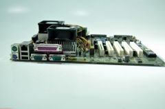 ASUS P3 SOKET 370 CUV4X-DLS SDRAM ANAKART