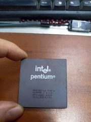Intel Pentium SY016 A80502166 166Mhz Processor CPU