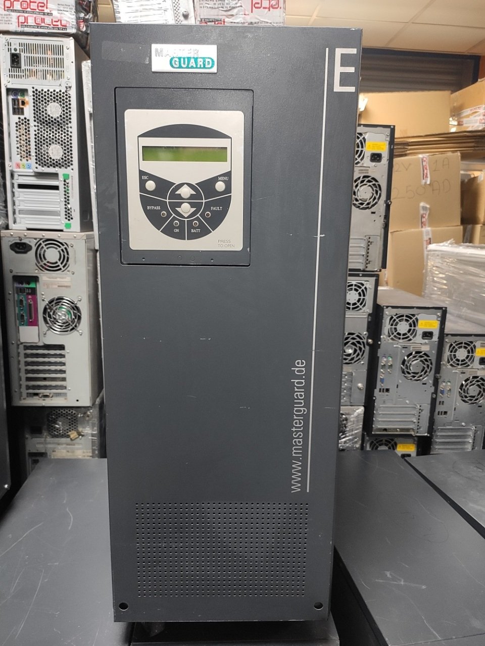 Siemens Chloride LINEAR PLUS / E60 SERIES 6KVA Ups AKÜSÜZ