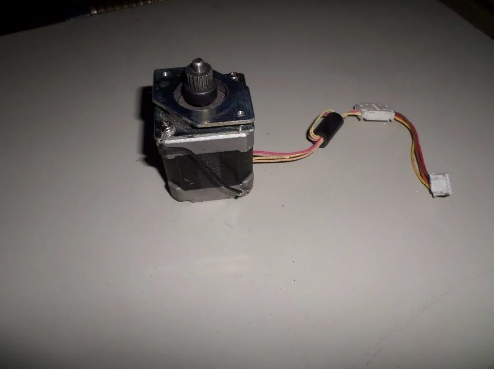 Shinano Kenshi 1.8 STEPPER Motor STP-42D3003