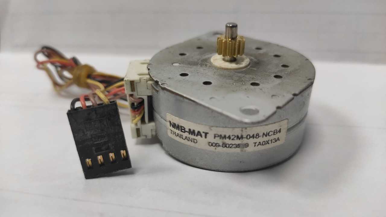 Step motor NMB pm42m-048-ncb4