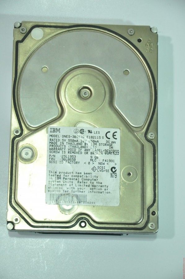 IBM 80 PIN 9GB DNES-309170 25L1953 36L8650 3.5'' 7200RPM SCSI HDD