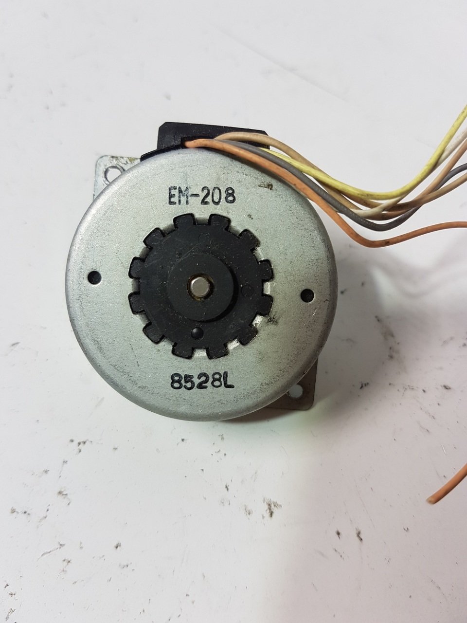 EM-208 Motor