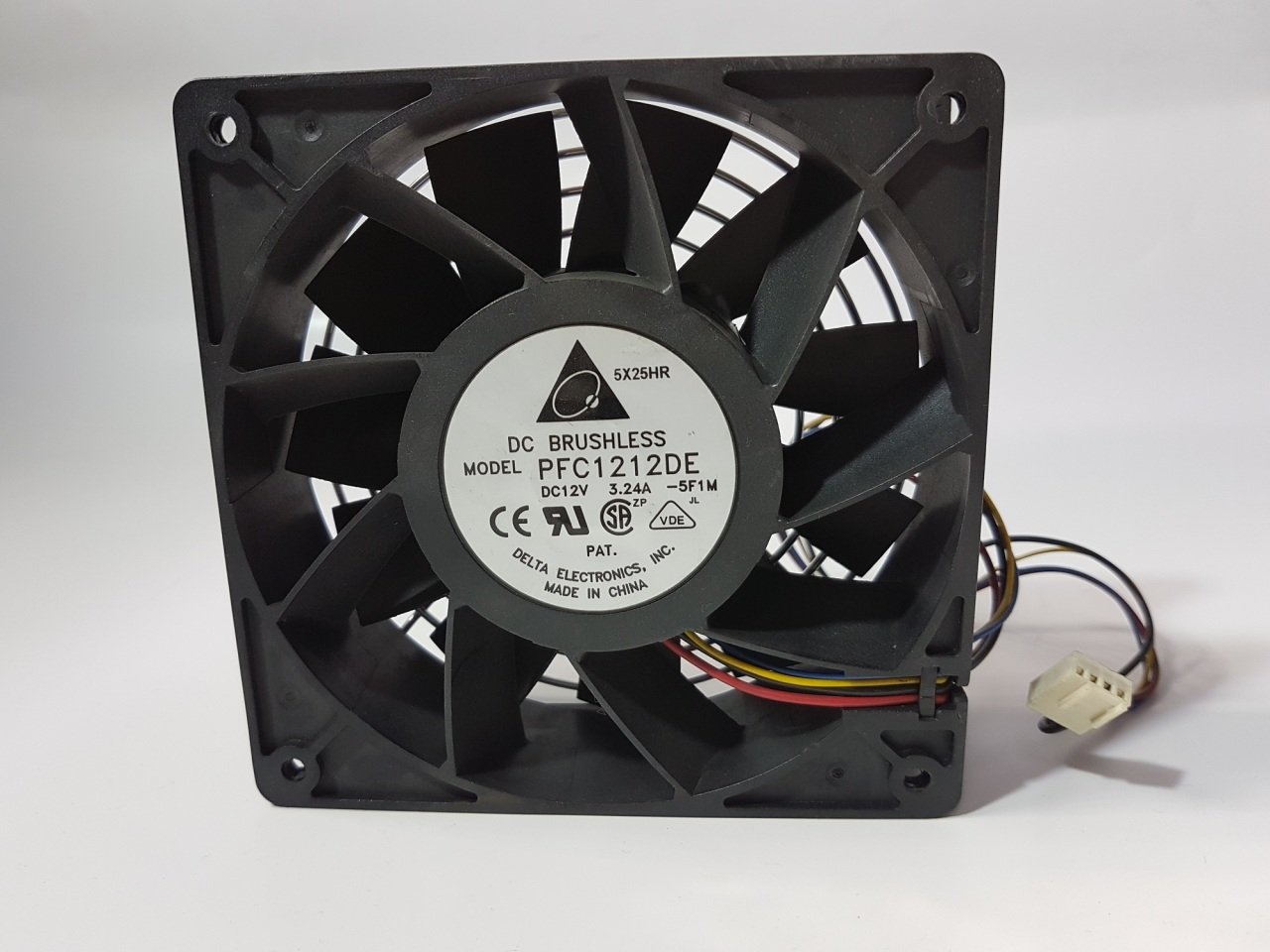 DELTA PFC1212DE 120X37 12 VDC 3.42A FAN