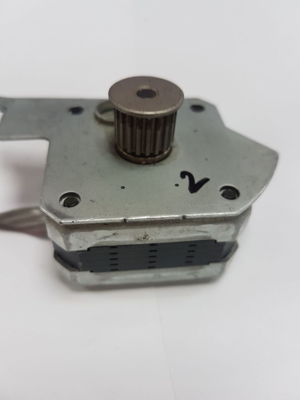 EM-326 STEP MOTOR