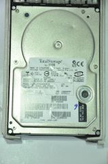 IBM 80 PIN 73GB IC35L073UCDY10-0 07N9428 3.5'' 10000RPM SCSI HDD