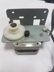 step motor STP-42D009 1.8deg 1.5 Euro 2 faz 4 tel