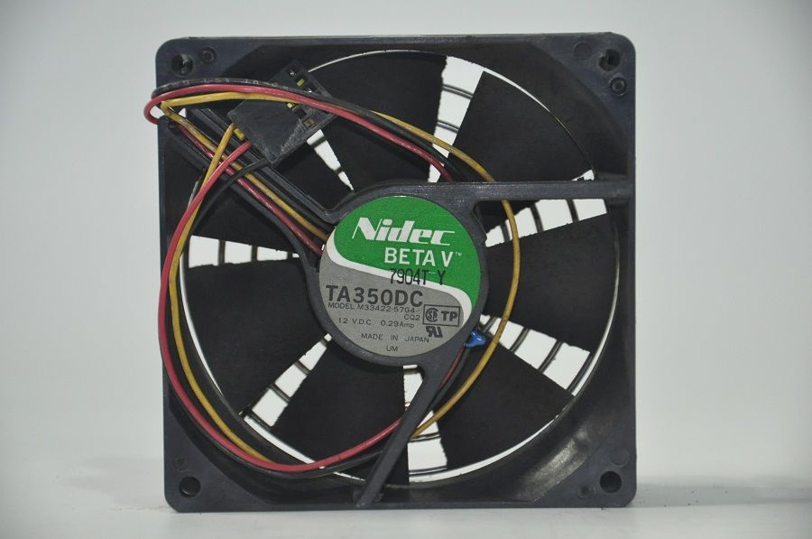 NIDEC BETA V TA350DC M33422-57G4 90X28 12 VDC 0.29A FAN