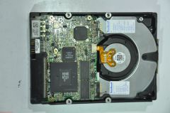 IBM 68 PIN 9GB DPSS-309170 3.5'' 7200RPM SCSI HDD