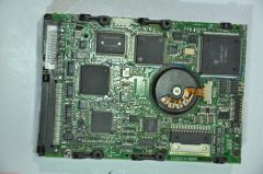FUJITSU 68 PIN 4GB M2954QUP 3.5'' 7200RPM SCSI HDD
