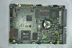 IBM 68 PIN 18GB ST318305LW 24P3672 06P5365 3.5'' 10000RPM SCSI HDD