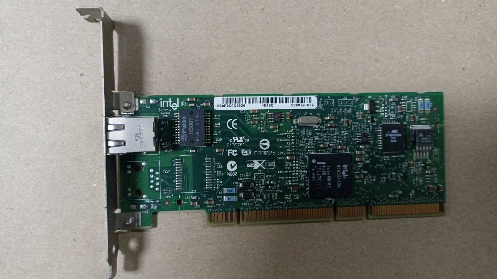 31P9619 31P9609 C38036-006 Intel PRO/1000 MT Single-Port RJ-45 1Gbps 10Base-T/100Base-TX/1000Base-T Gigabit Ethernet PCI-X Server Network Adapter