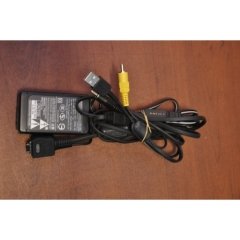 SONY AC-LS5 ŞARJ CİHAZI