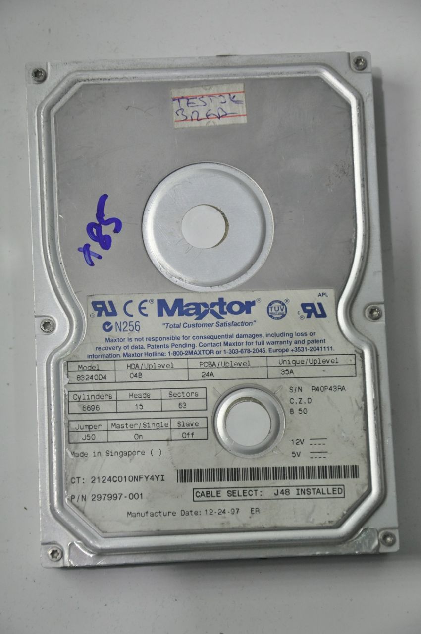 MAXTOR IDE 3.2GB 83240D4 3.5'' 5400RPM HDD