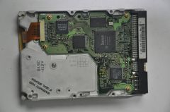 QUANTUM IDE 2.1GB ST21A011 ST21A103 3.5'' 5400RPM HDD