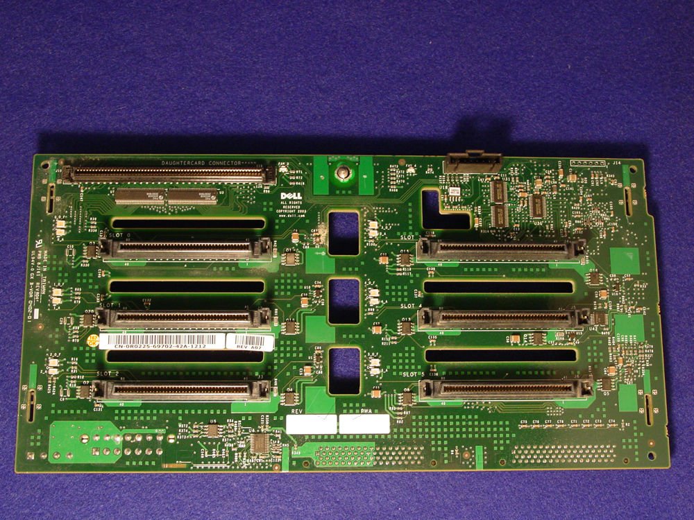 Dell 0R0225 Poweredge 2600 1x6 Backplane
