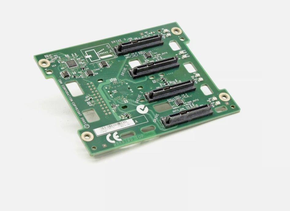 IBM 39Y9757 X3200 4 Slot SAS SATA Backplane