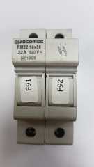 SOCOMEC 56010020 / 56010020 FUSE HOLDER 32AMP 2POLE