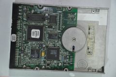 MAXTOR IDE 2.5GB 82560D3 3.5'' 5400RPM HDD