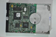 MAXTOR IDE 2.1GB 82100A4 3.5'' 4500RPM HDD